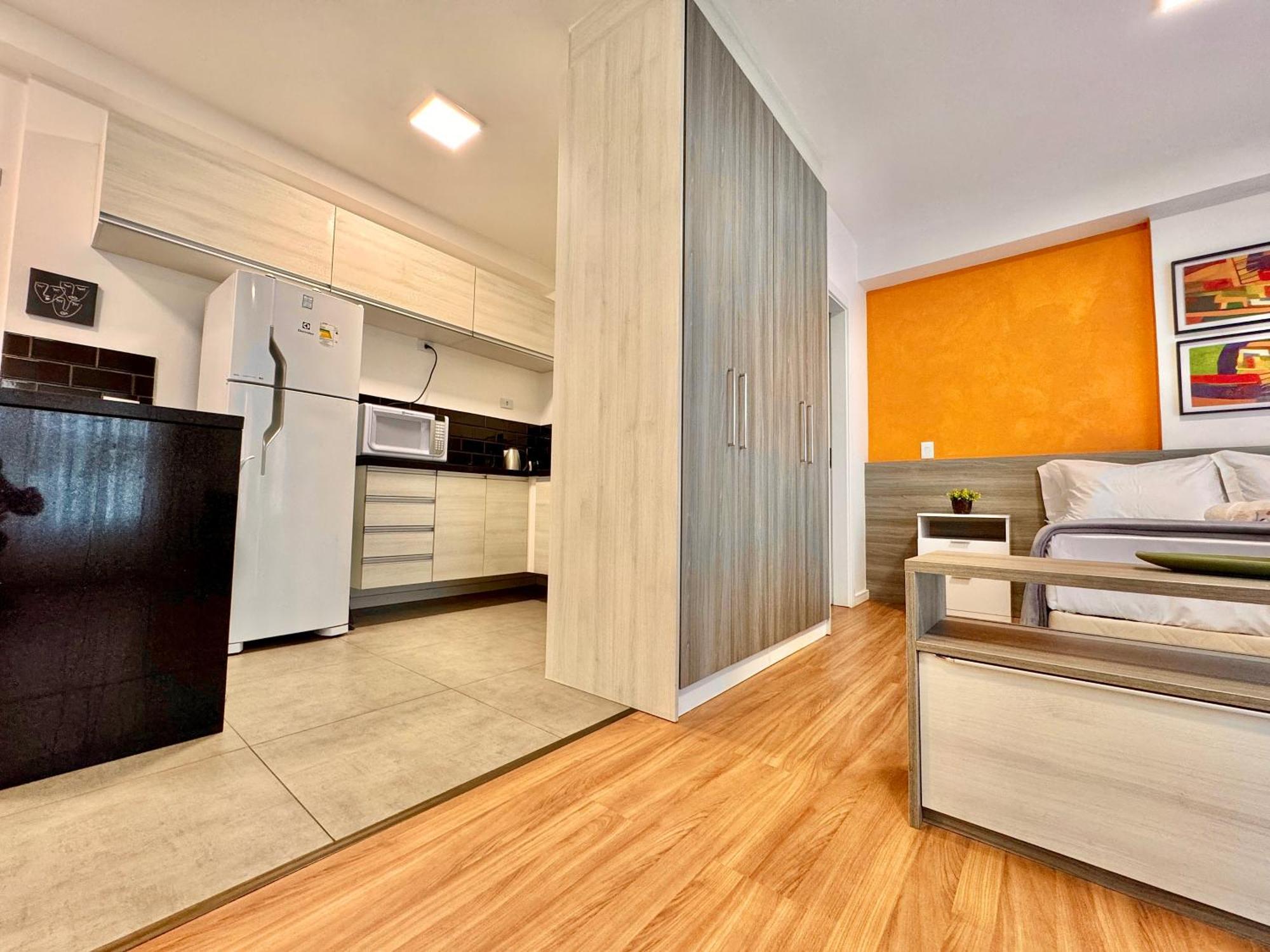 Lifespace Curitiba - Apartamentos Urooms Cameră foto
